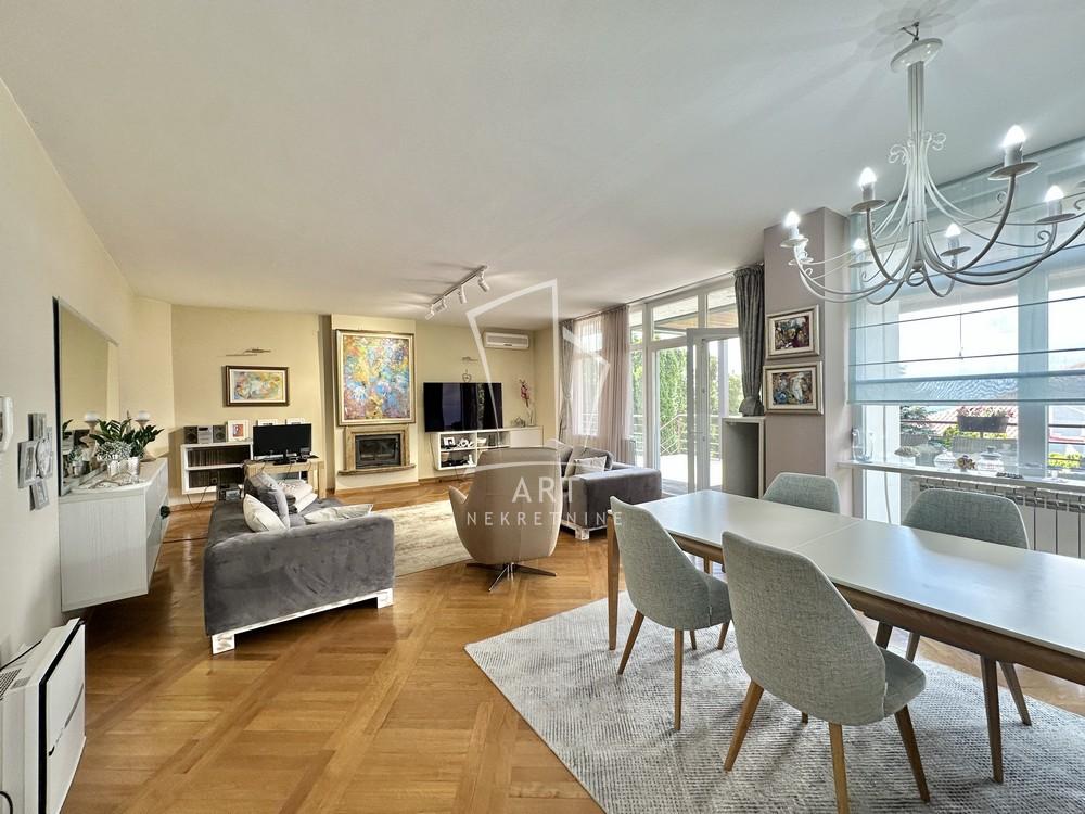 Slika 2 - Kolubarskih ratnika,  Kuća na prodaju, 544m2, 680.000€