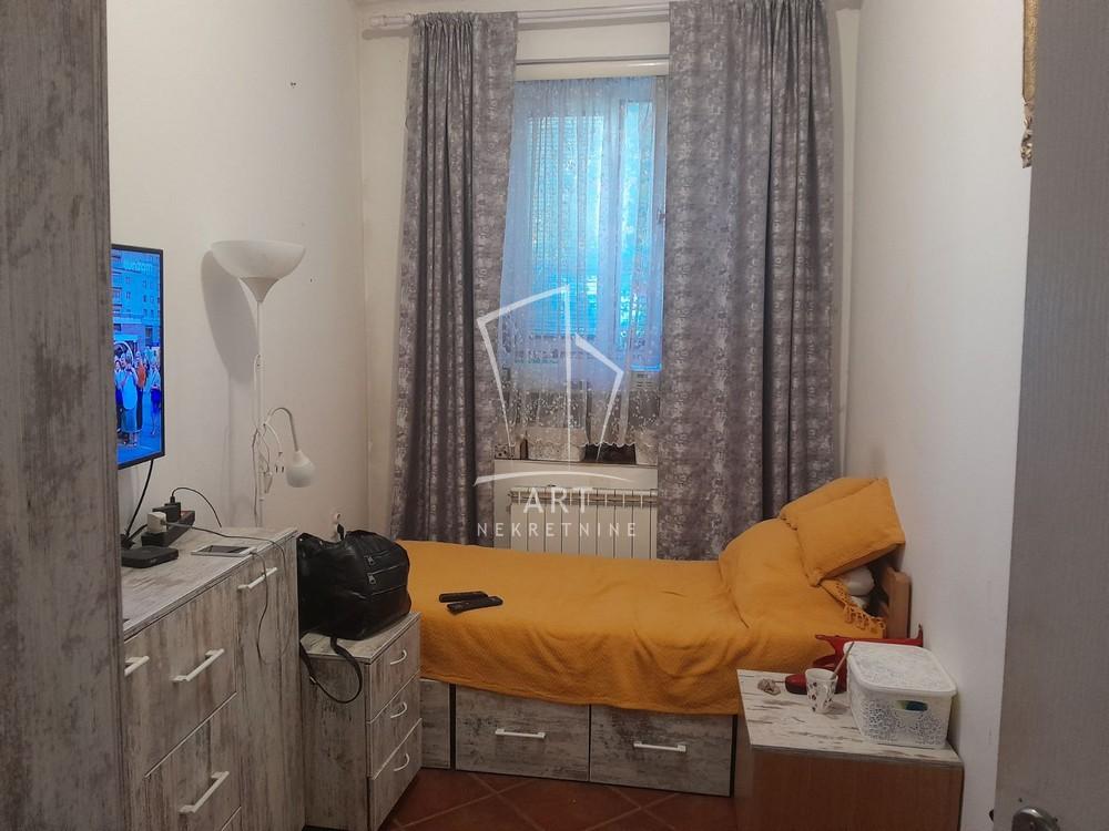 Slika 1 - Kosovska, Dvoiposoban stan na prodaju, 45m2, 167.000€