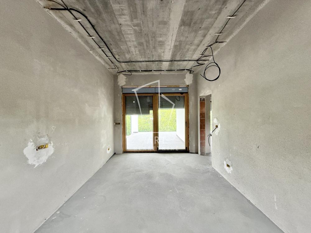 Slika 9 - Put za Markoviće,  Kuća na prodaju, 294m2, 500.000€