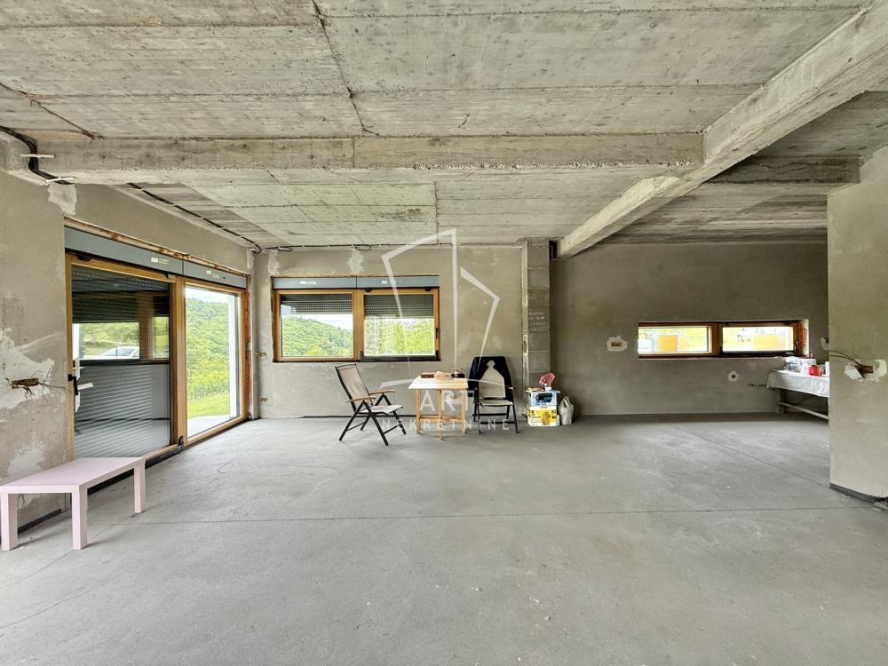 Slika 5 - Put za Markoviće,  Kuća na prodaju, 294m2, 500.000€