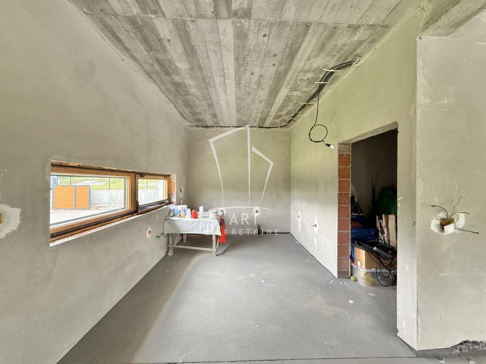 Slika 7 - Put za Markoviće,  Kuća na prodaju, 294m2, 500.000€