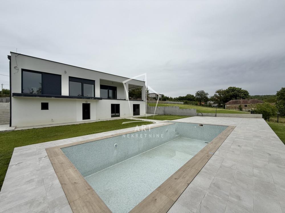 Glavna slika -Put za Markoviće,  Kuća na prodaju, 294m2, 500.000€