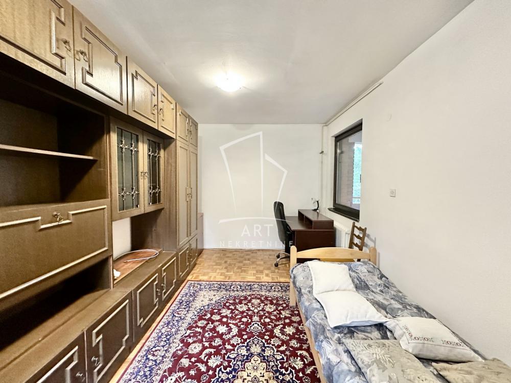 Slika 4 - Slobodana Jovanovića, Trosoban stan za izdavanje, 88m2, 550€