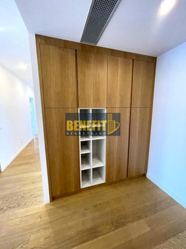 Slika 7 - Četvorosoban stan na prodaju, 107m2, 620.000€