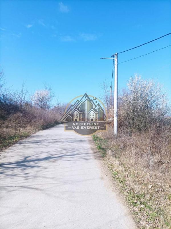 Slika 1 -  Plac na prodaju, Sopot, Avala, 84.000€