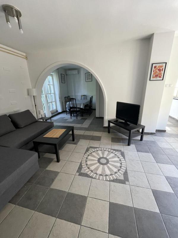 Glavna slika -Troiposoban stan na prodaju, 103m2, 200.000€