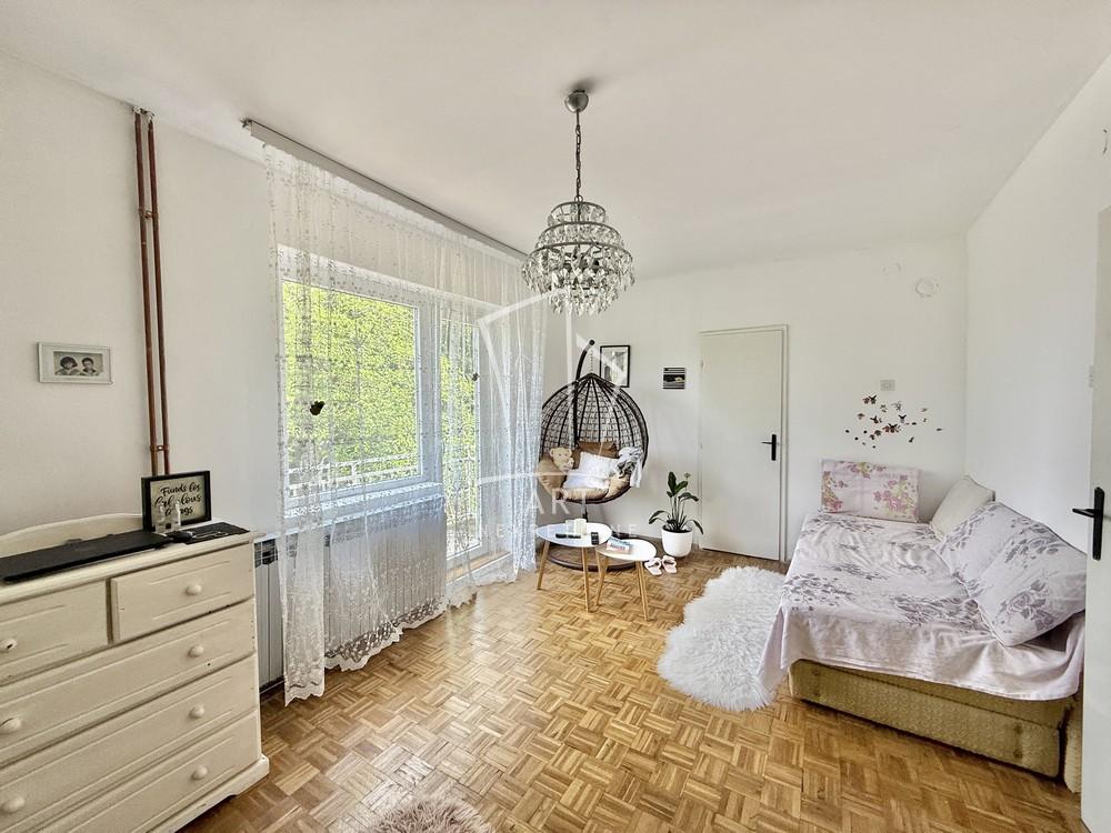 Slika 5 - Miodraga Ristovića,  Kuća na prodaju, 68m2, 185.000€