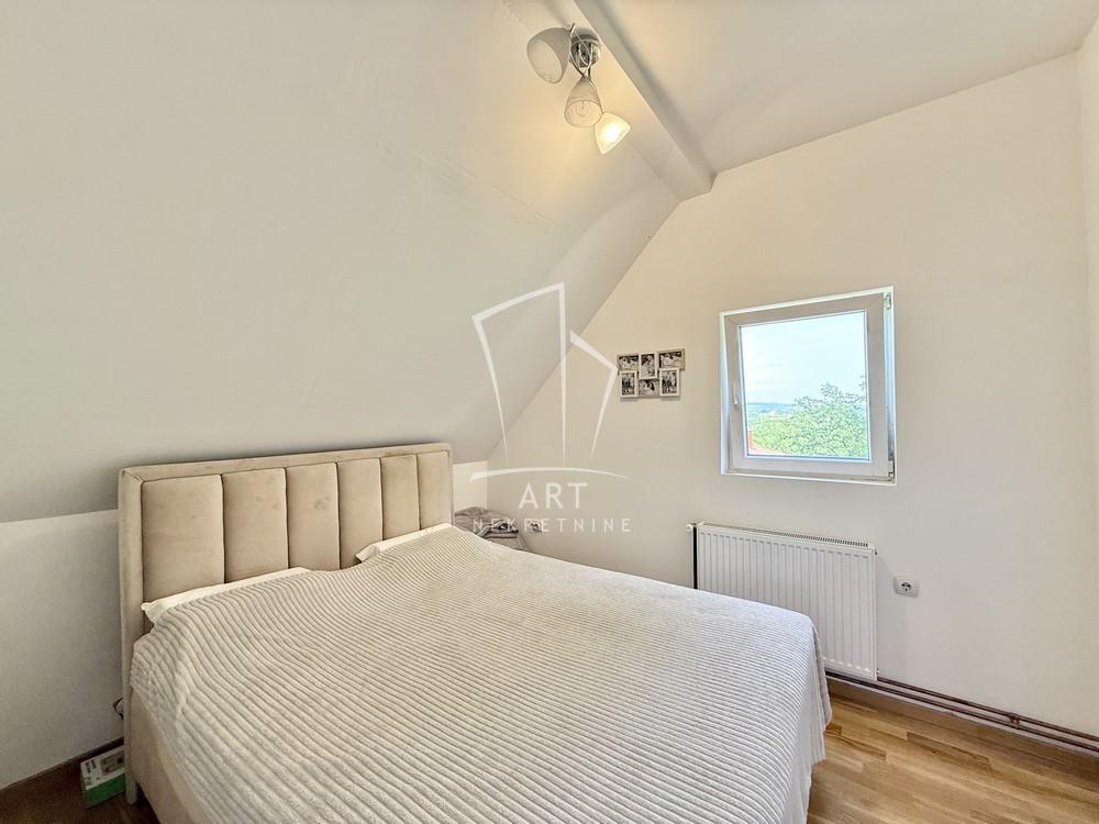 Slika 7 - Miodraga Ristovića,  Kuća na prodaju, 68m2, 185.000€