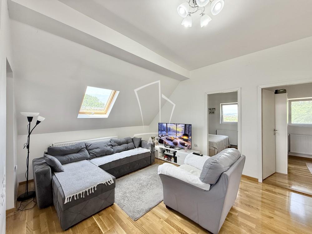 Slika 1 - Miodraga Ristovića,  Kuća na prodaju, 68m2, 185.000€