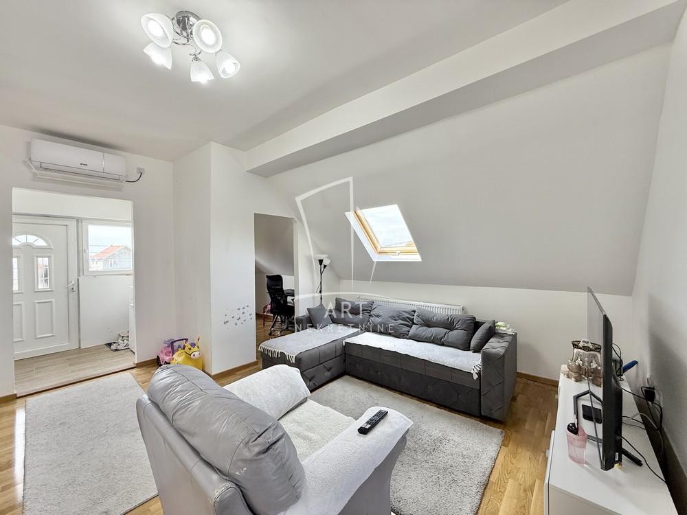 Slika 2 - Miodraga Ristovića,  Kuća na prodaju, 68m2, 185.000€