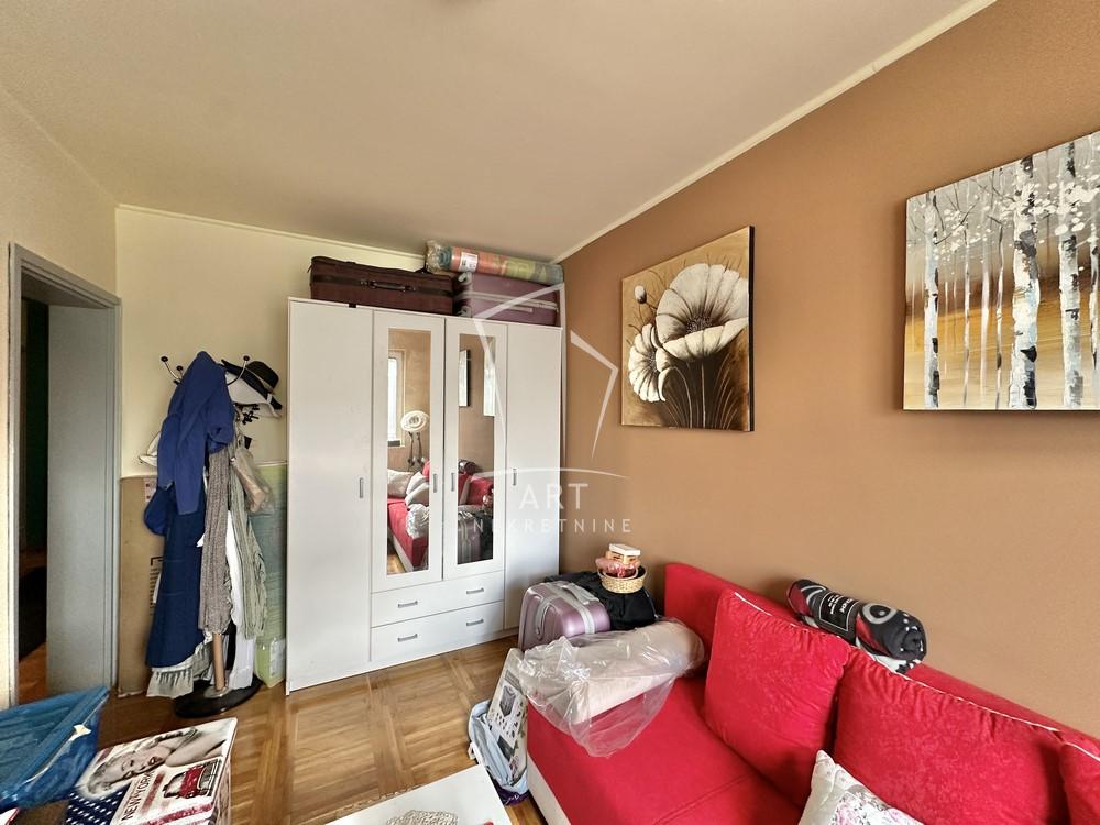 Slika 11 - Garsije Lorke, Trosoban stan na prodaju, 64m2, 150.000€