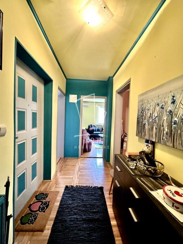 Slika 4 - Garsije Lorke, Trosoban stan na prodaju, 64m2, 150.000€