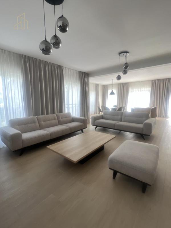 Slika 3 - Četvorosoban stan na prodaju, 180m2, 900.000€