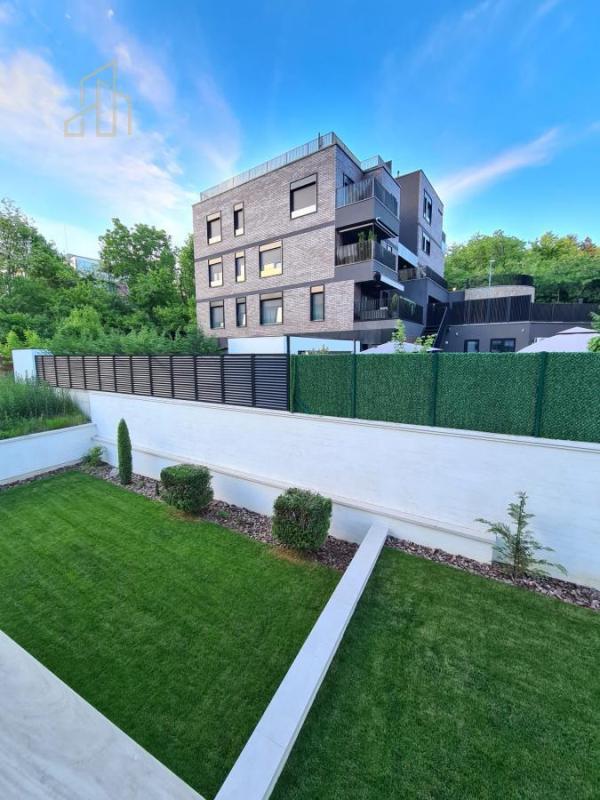 Glavna slika -Četvorosoban stan na prodaju, 180m2, 900.000€