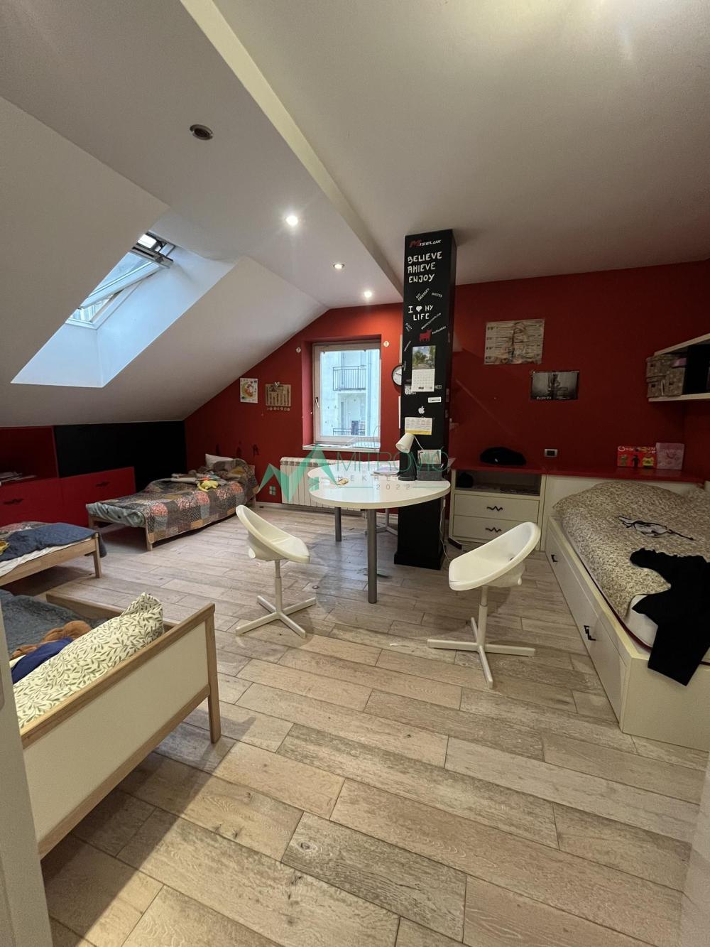 Slika 11 - Petosoban stan na prodaju, 174m2, 268.830€