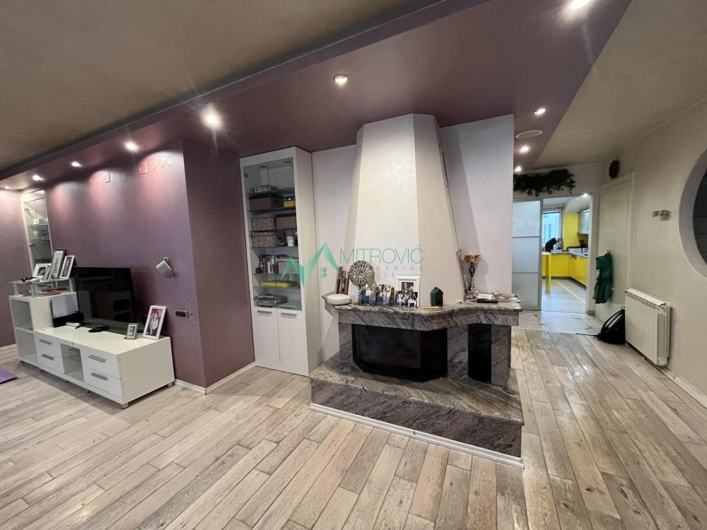 Slika 2 - Petosoban stan na prodaju, 174m2, 268.830€