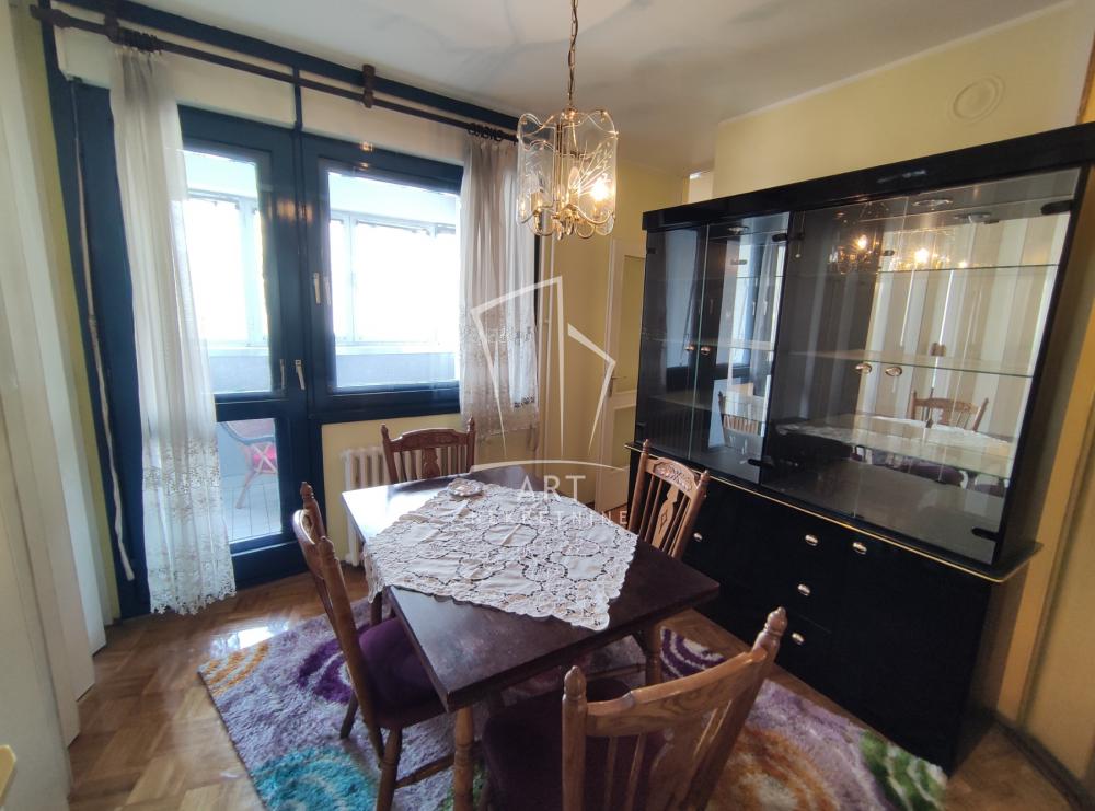 Slika 9 - Bulevar Despota Stefana, Četvorosoban stan za izdavanje, 107m2, 1.000€