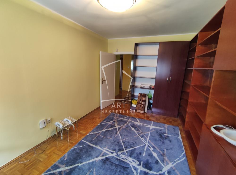 Slika 4 - Bulevar Despota Stefana, Četvorosoban stan za izdavanje, 107m2, 1.000€