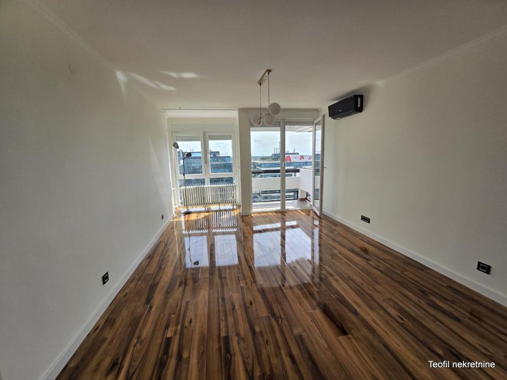 Slika 1 - Milutina Milankovića, Trosoban stan na prodaju, 75m2, 268.900€