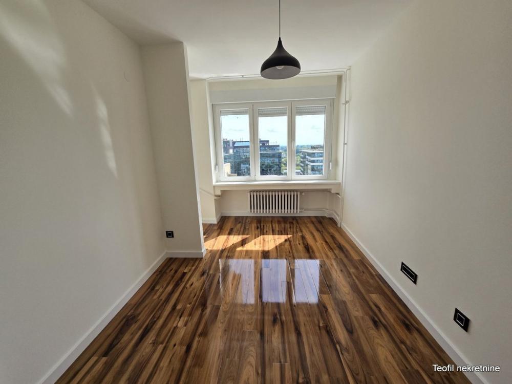 Slika 9 - Milutina Milankovića, Trosoban stan na prodaju, 75m2, 268.900€