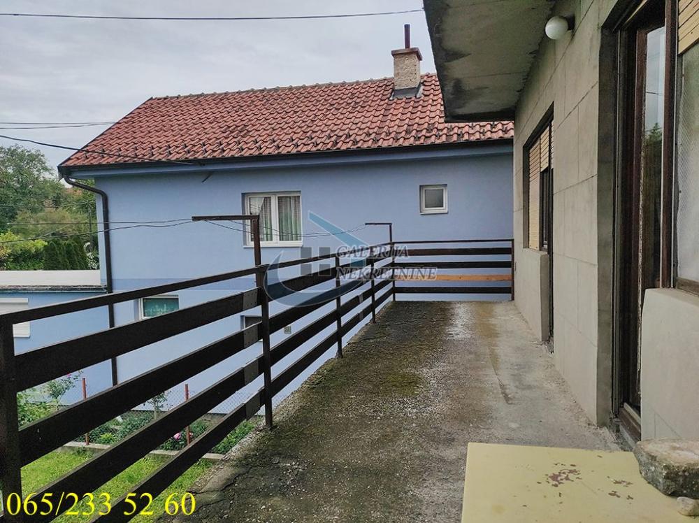 Slika 0 - Kapetana Bate,  Kuća na prodaju, 365m2, 265.000€