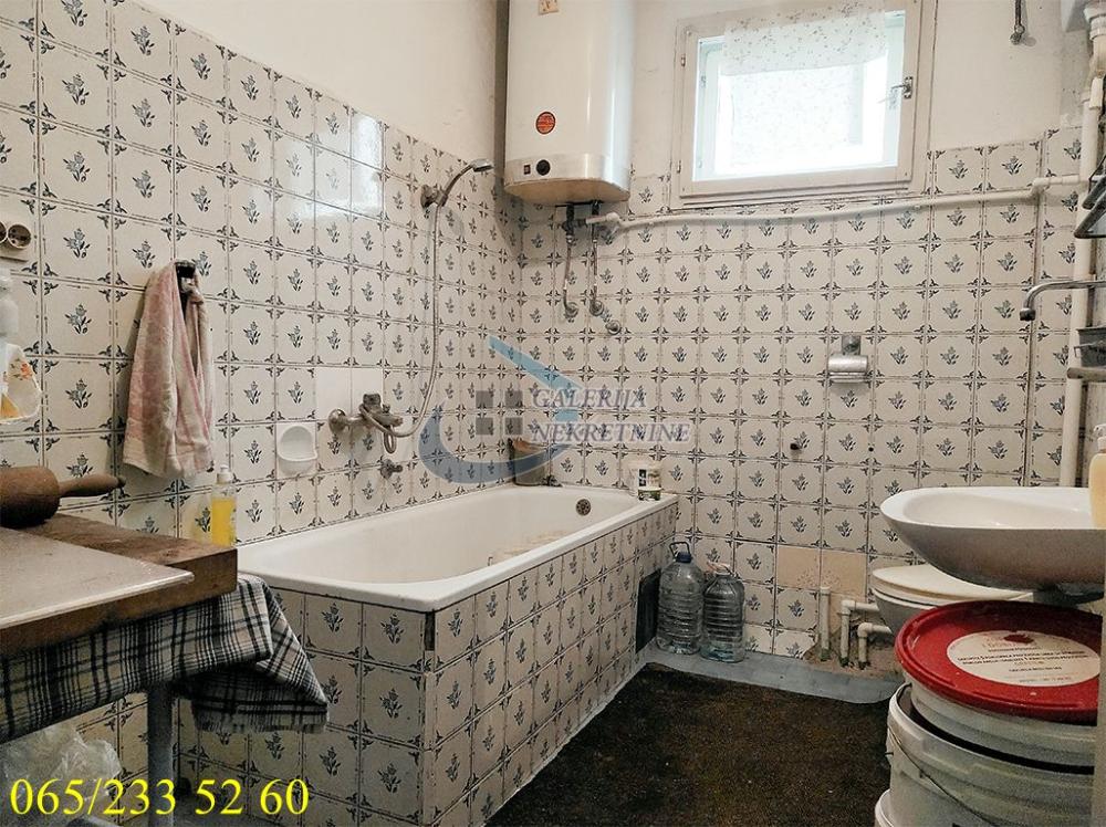 Slika 3 - Kapetana Bate,  Kuća na prodaju, 365m2, 265.000€