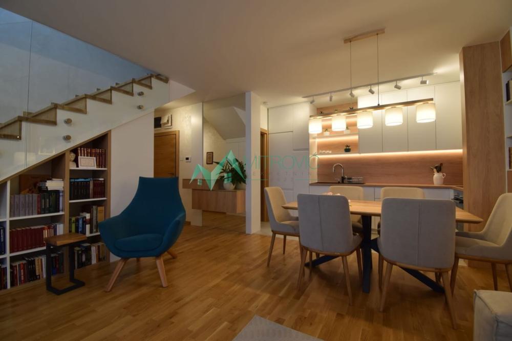 Slika 1 - Četvorosoban stan na prodaju, 111m2, 285.830€