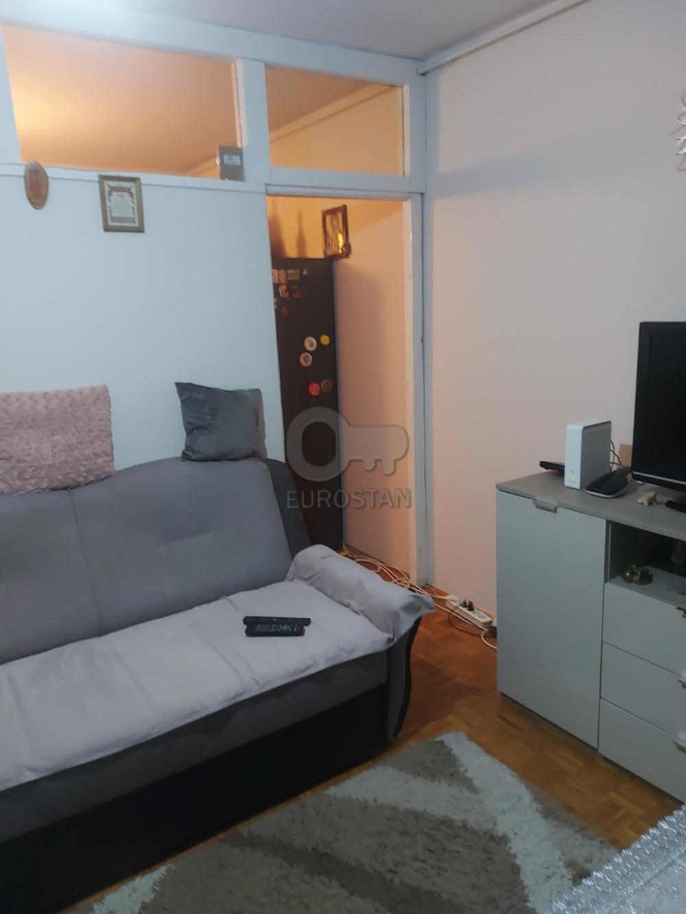 Slika 2 - Omladinskih brigada, Troiposoban stan na prodaju, 90m2, 268.000€