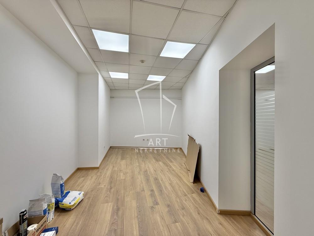 Slika 6 - Terazije,  Lokal za izdavanje, 251m2, 3.269€