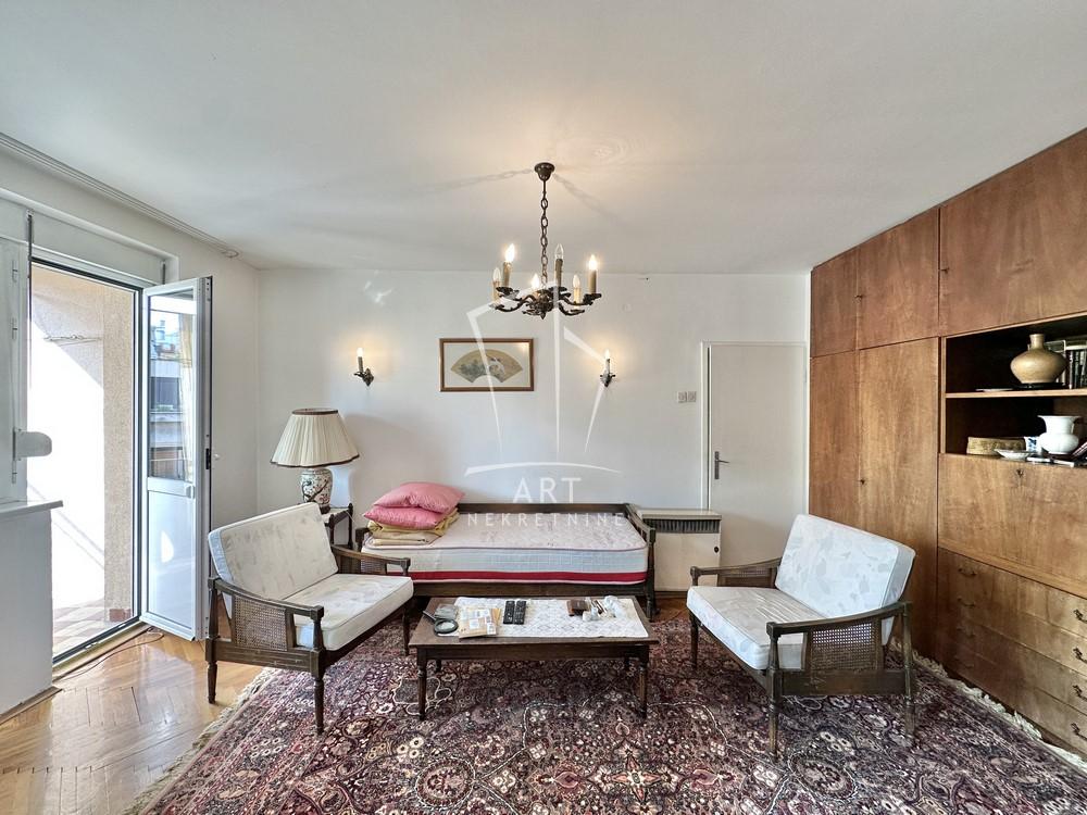 Slika 1 - Golsvordijeva, Četvorosoban stan za izdavanje, 94m2, 700€