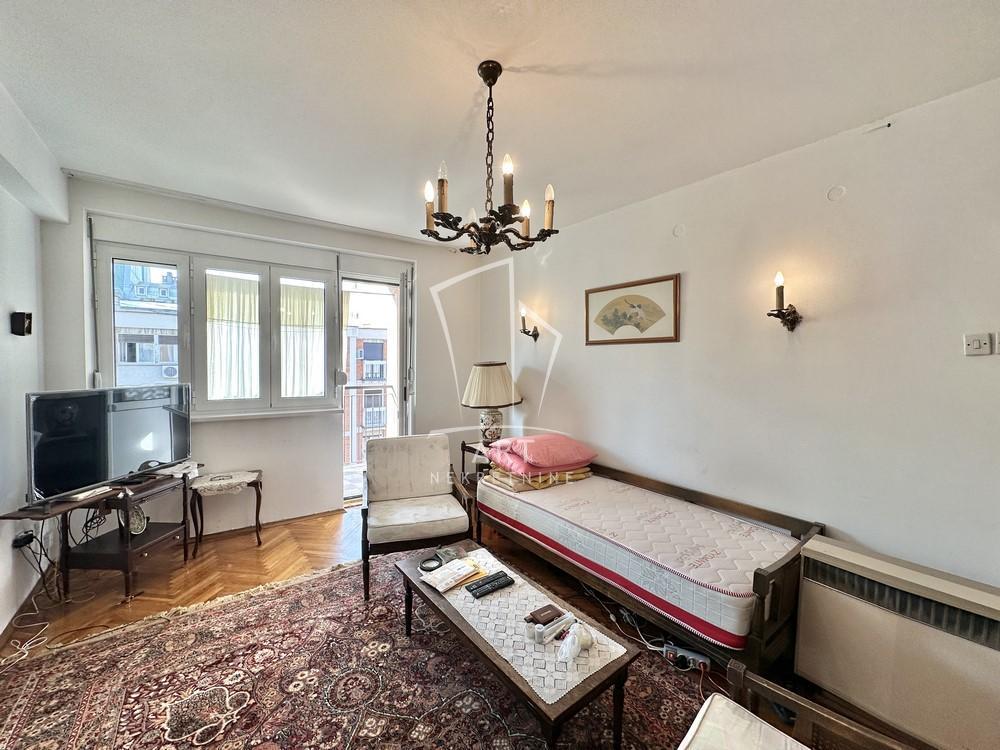 Glavna slika -Golsvordijeva, Četvorosoban stan za izdavanje, 94m2, 700€