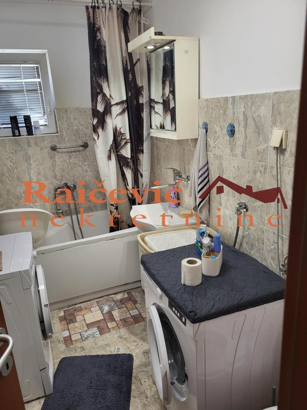 Slika 5 - Milana Vujovica, Jednoiposoban stan na prodaju, 53m2, 125.000€