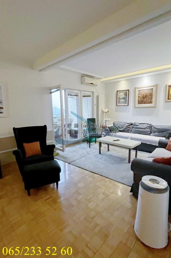 Slika 9 - 11. krajiške divizije, Četvorosoban stan na prodaju, 90m2, 200.000€