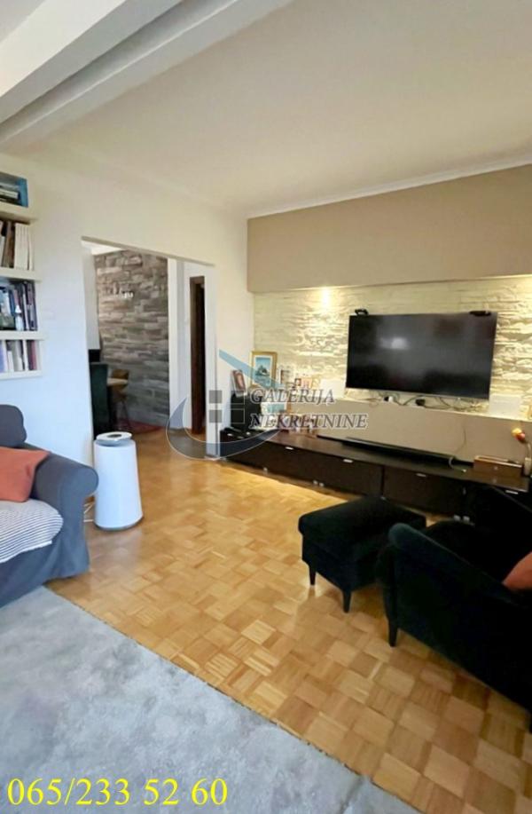 Slika 1 - 11. krajiške divizije, Četvorosoban stan na prodaju, 90m2, 200.000€