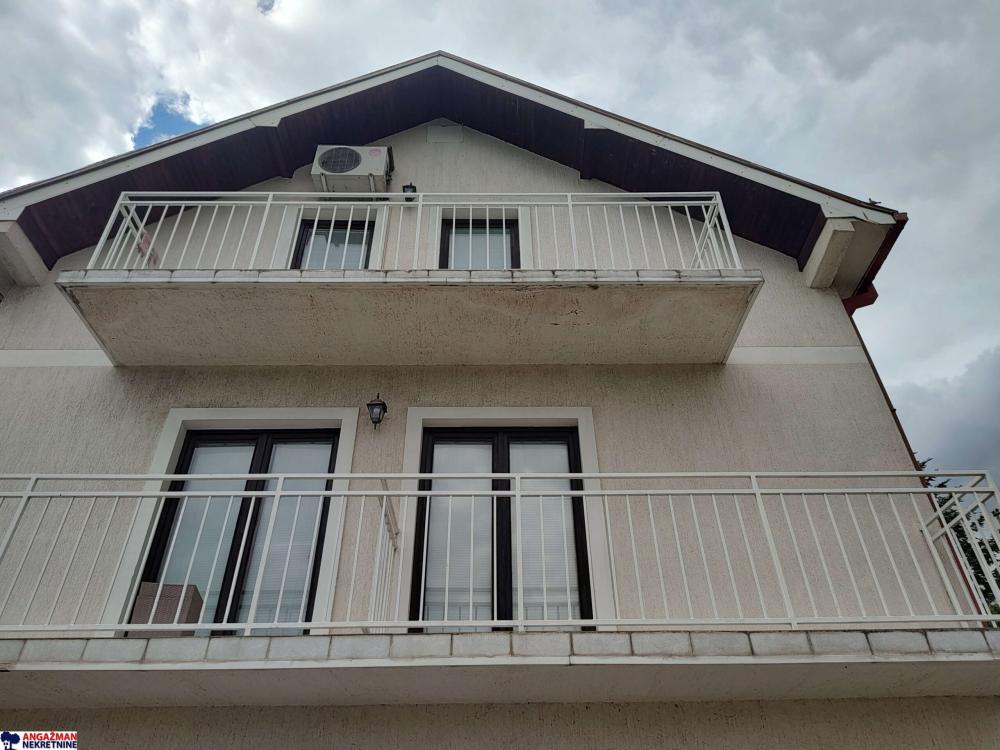 Slika 2 - Hajduk Stanka,  Kuća na prodaju, 187m2, 300.000€