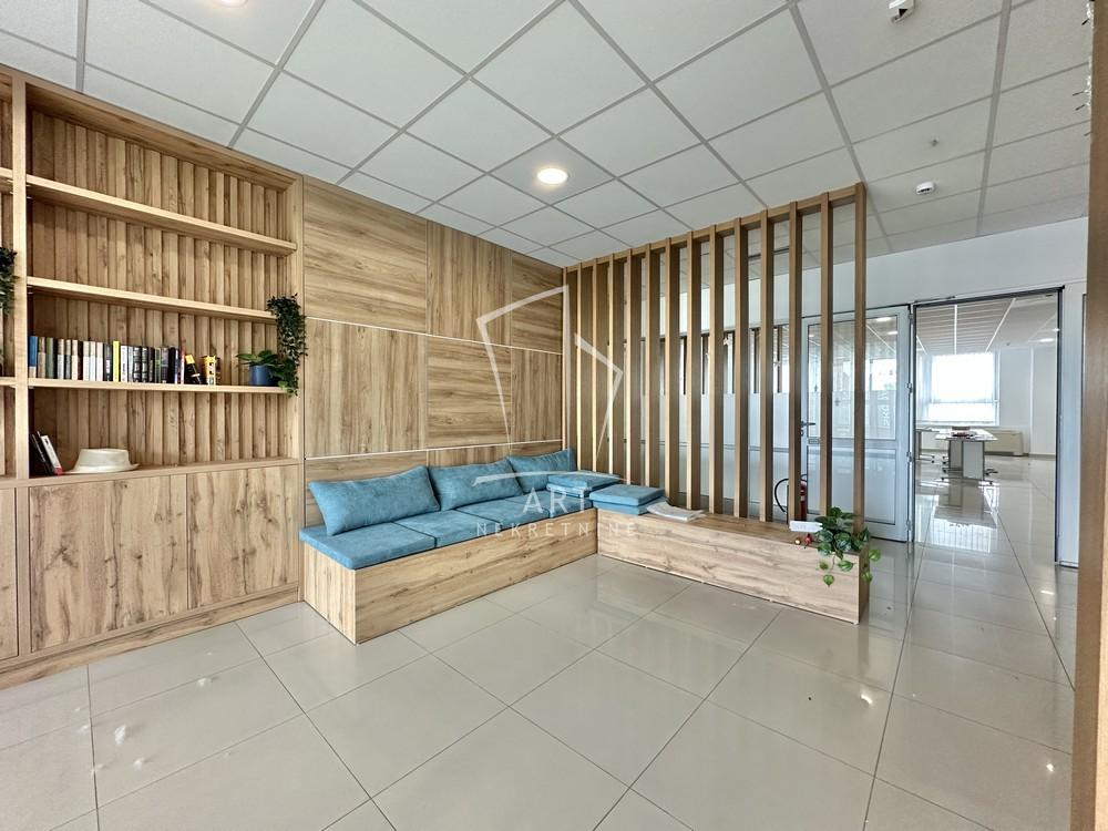 Slika 1 - Jurija Gagarina,  Lokal za izdavanje, 572m2, 7.000€