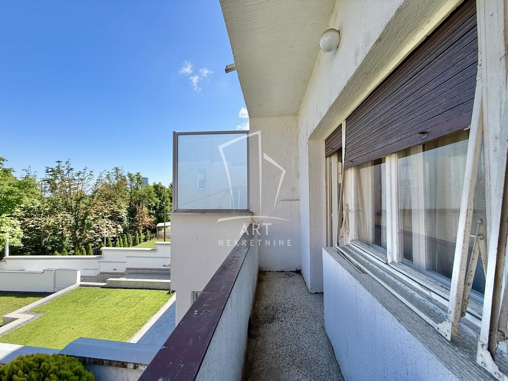 Slika 10 - Žanke Stokić,  Kuća na prodaju, 185m2, 1.200.000€