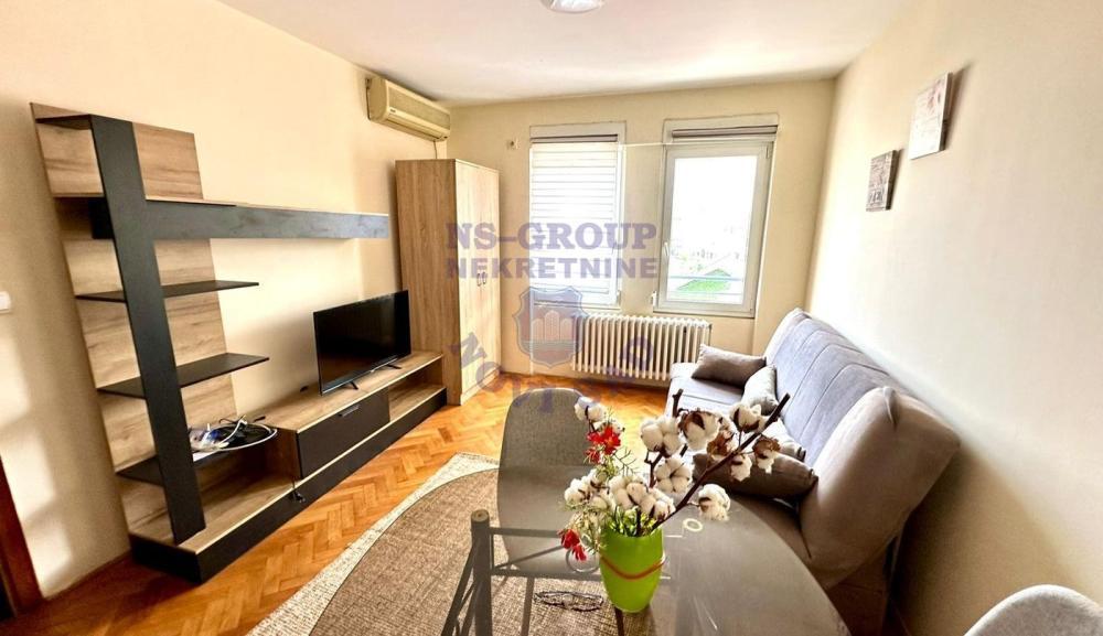 Glavna slika -Dvosoban stan za izdavanje, 36m2, 450€