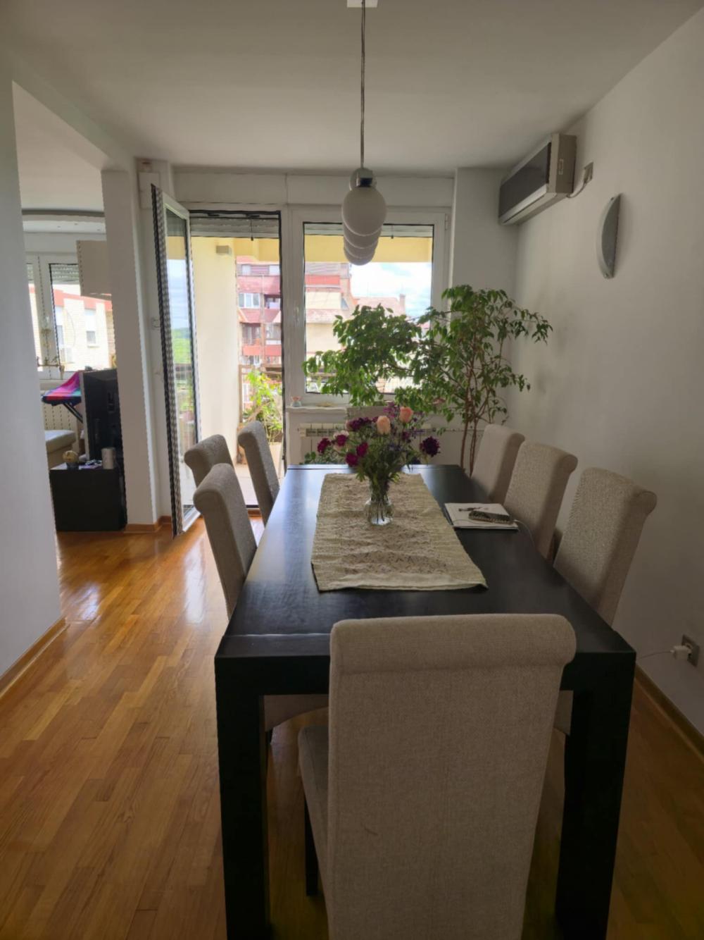 Slika 1 - Dunavski kej, Trosoban stan na prodaju, 89m2, 400.000€