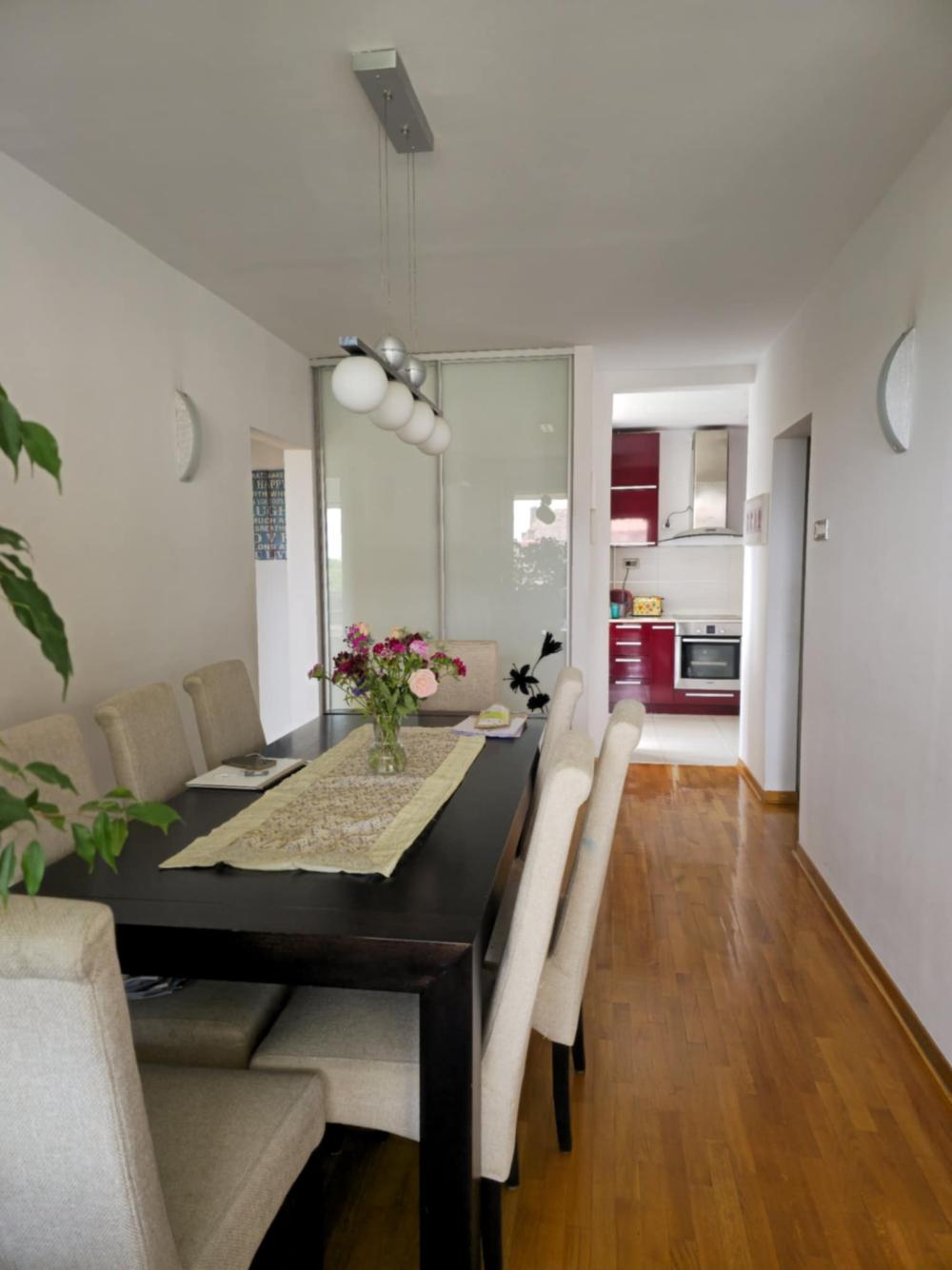 Slika 3 - Dunavski kej, Trosoban stan na prodaju, 89m2, 400.000€