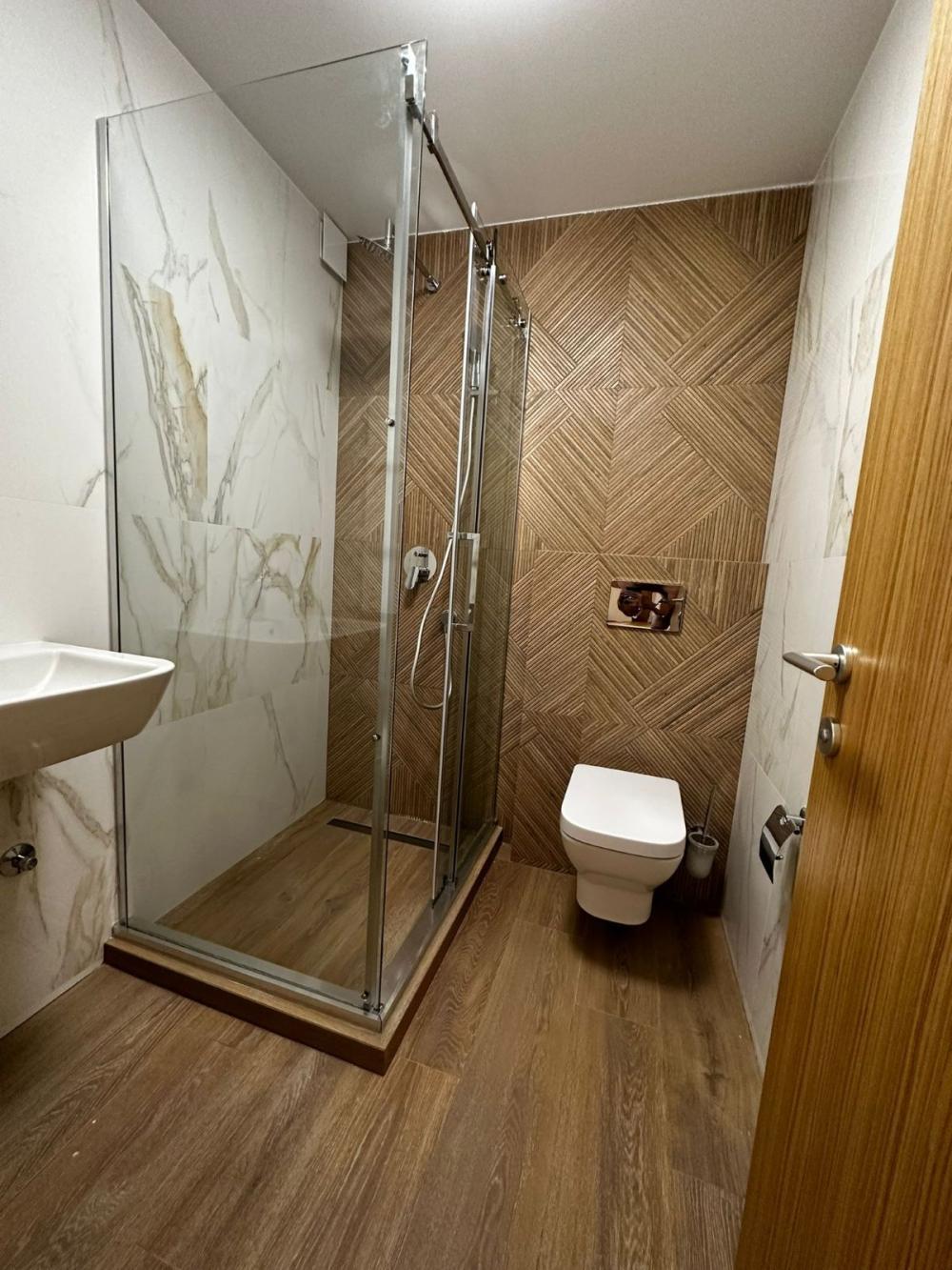 Slika 6 - Skenderbegova, Trosoban stan za izdavanje, 80m2, 1.600€