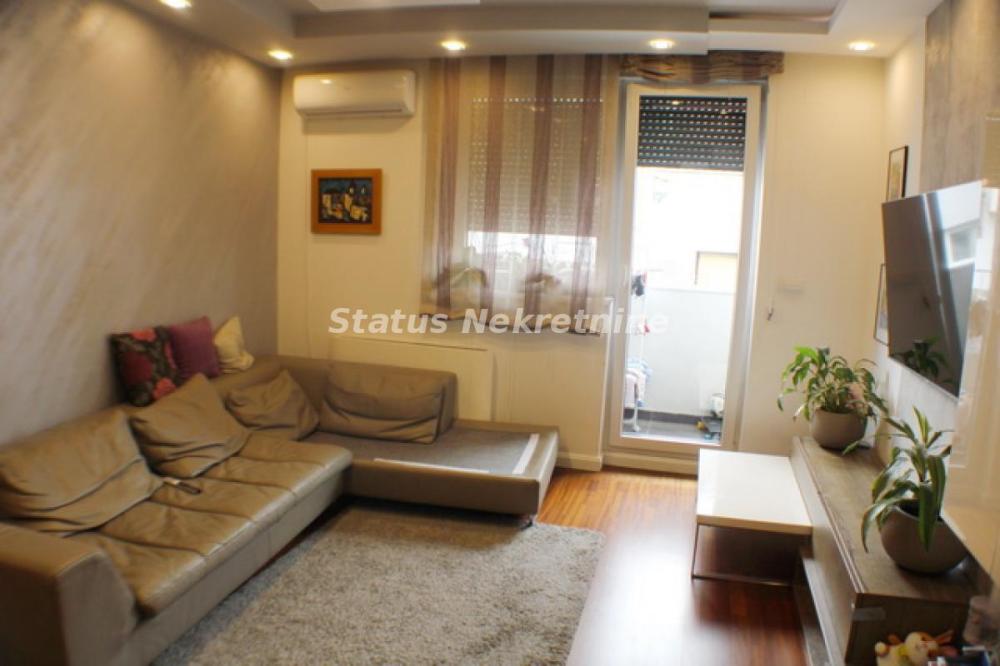 Slika 1 - Trosoban stan za izdavanje, 57m2, 700€