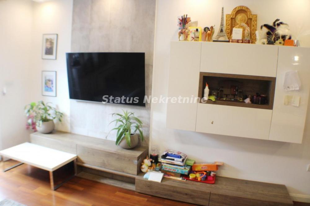 Slika 3 - Trosoban stan za izdavanje, 57m2, 700€