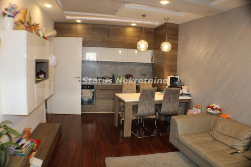 Slika 2 - Trosoban stan za izdavanje, 57m2, 700€