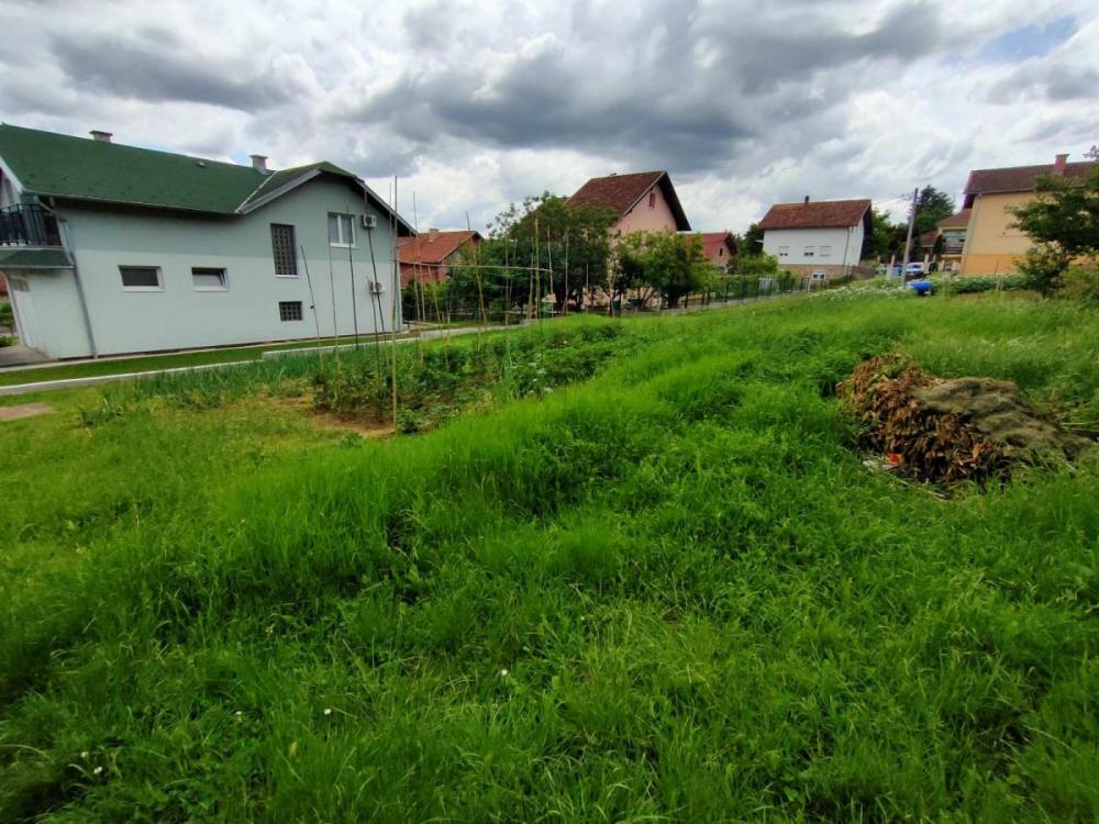 Slika 3 -  Plac na prodaju, Sremska kamenica - Popovica, , 120.000€