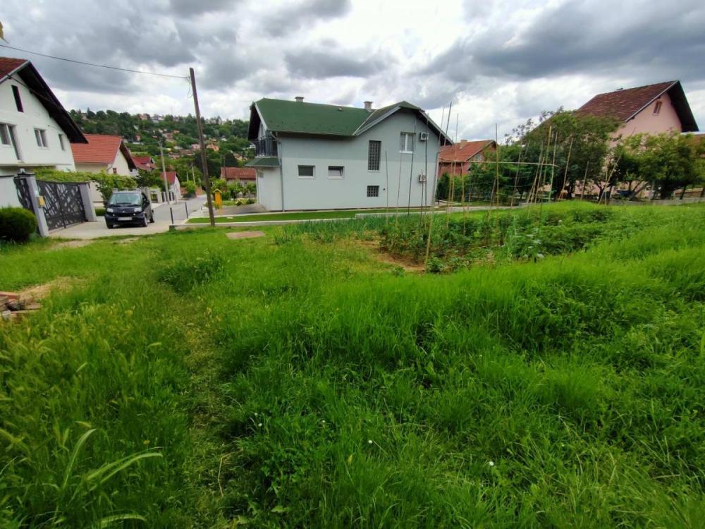 Slika 1 -  Plac na prodaju, Sremska kamenica - Popovica, , 120.000€