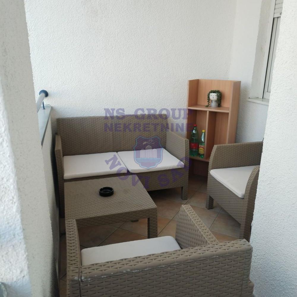 Glavna slika -Jednoiposoban stan za izdavanje, 40m2, 300€