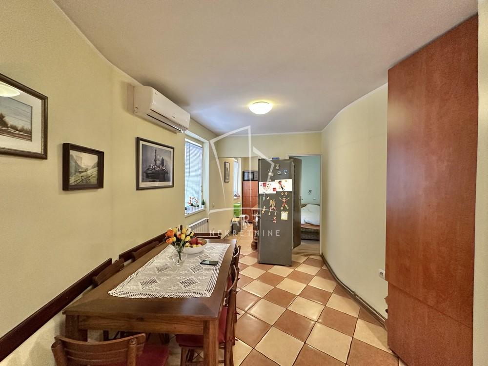 Slika 5 - Maršala Birjuzova, Troiposoban stan na prodaju, 81m2, 265.000€