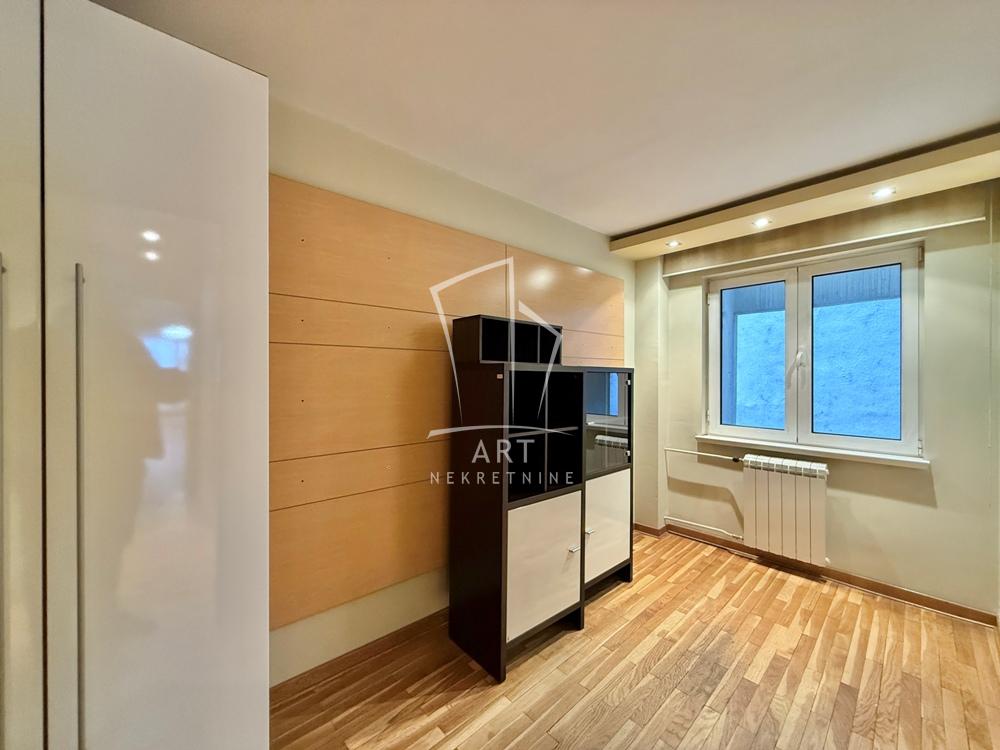 Slika 3 - Kralja Milutina,  Lokal za izdavanje, 101m2, 1.500€