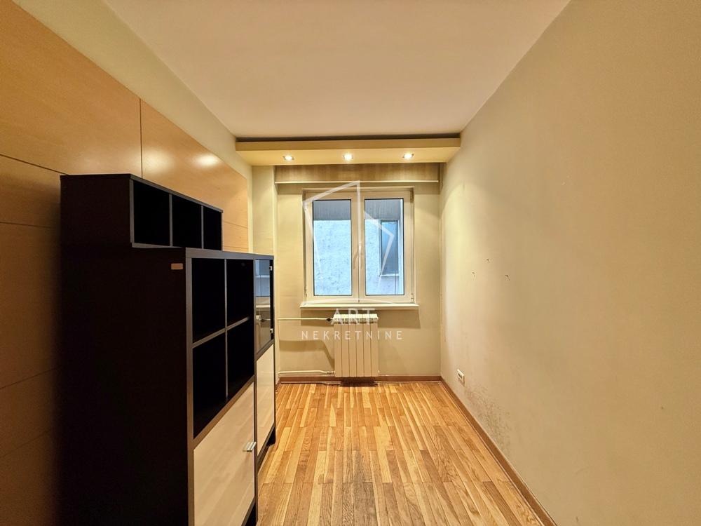 Slika 5 - Kralja Milutina,  Lokal za izdavanje, 101m2, 1.500€